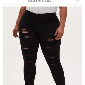 Size 30 Torrid Black Bombshell Jeans